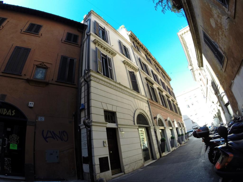 Di Rienzo Pantheon Palace — Foto 3
